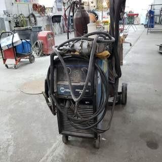 Body Shop Auction MIG Welder