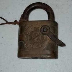 St Charles MO auction antique lock