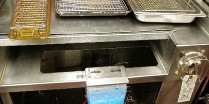 Auction St Louis restaurant equipment 4 416x208 1