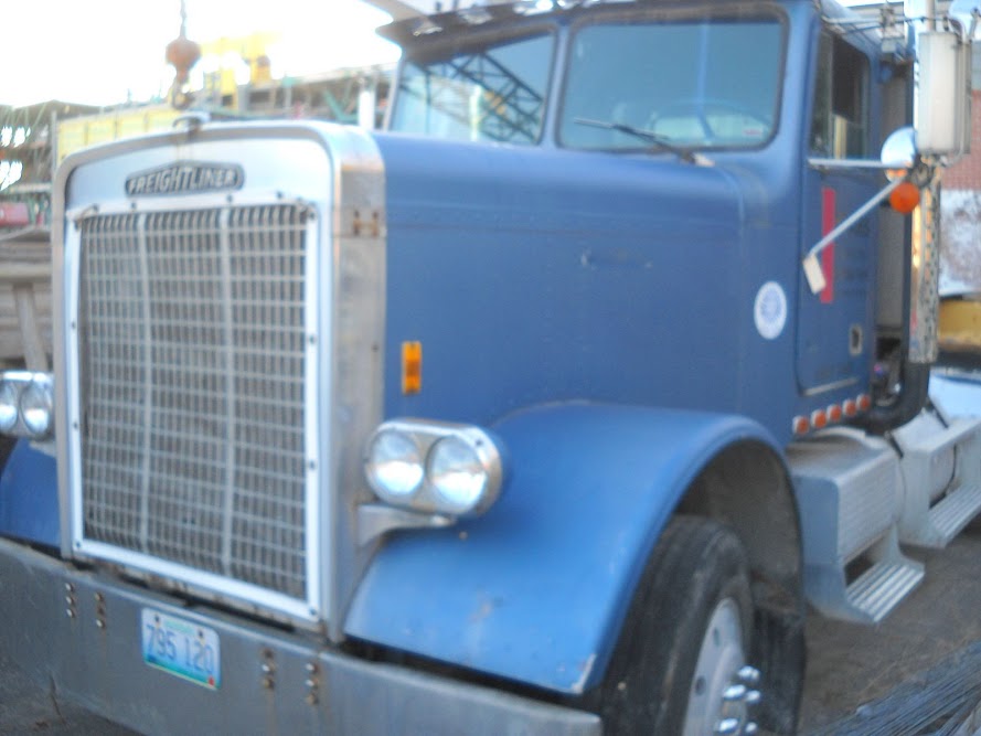 Business Liquidation Auction Tractor