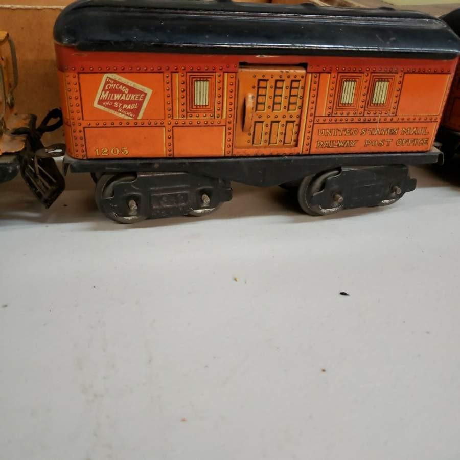 Pre WWII model Trains for sale by auction 3