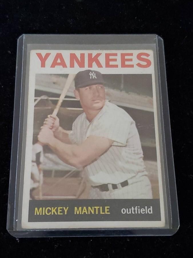 1964 Topps Mickey Mantle Baseball Card 50