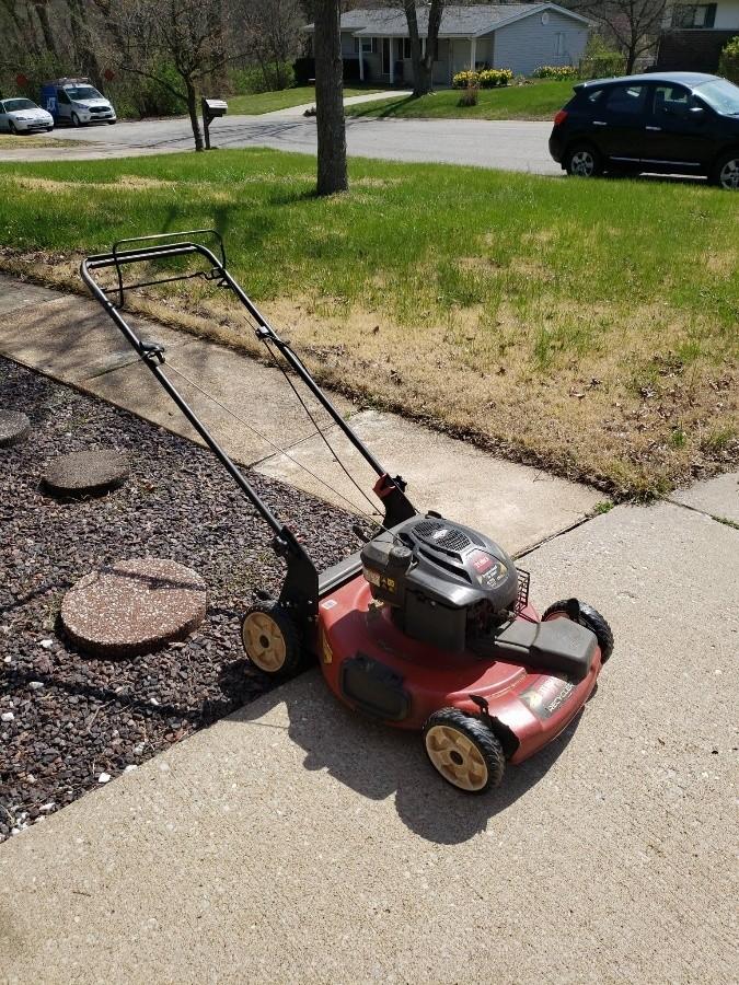 Toro 22 inch Self Propelled Lawn Mower