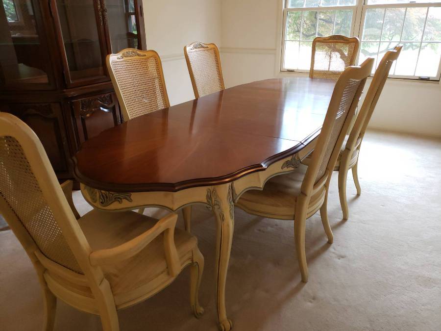 French Provincial Dining Room Table And Chairs