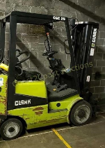 Business-Liquidation-Fork-Truck-2